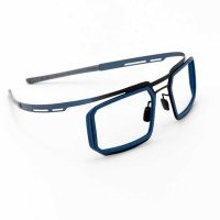 Krom Eyewear, créateur français de lunettes optique, chez OPTO Design à Nantes